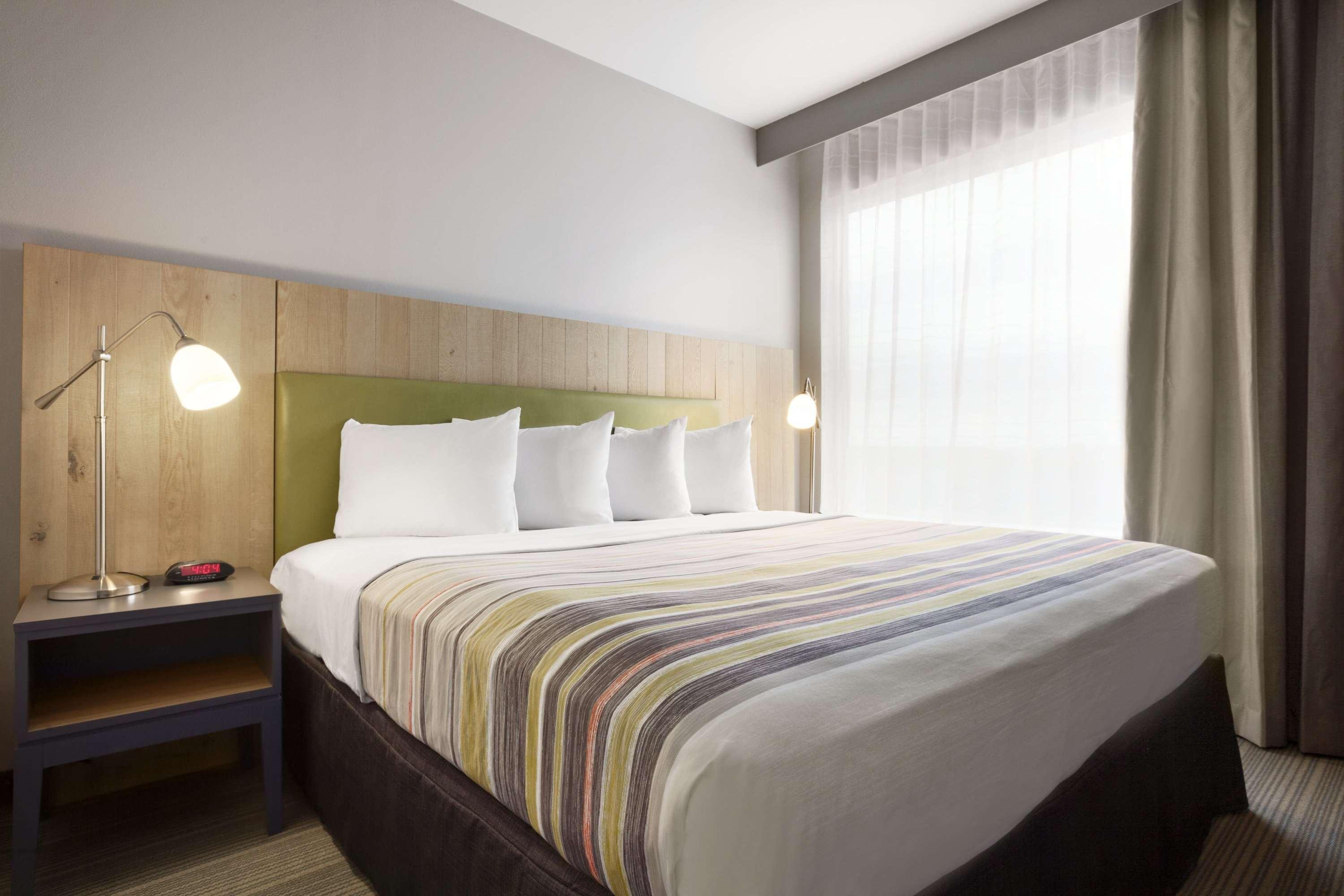 Country Inn & Suites By Radisson Bismarck Waterpark 外观 照片
