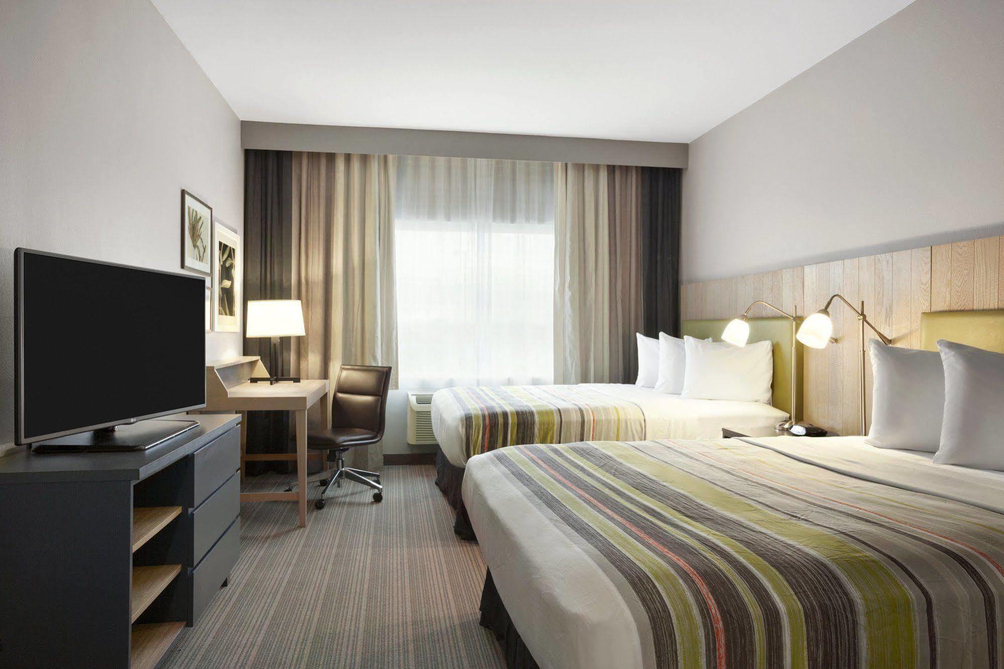 Country Inn & Suites By Radisson Bismarck Waterpark 外观 照片